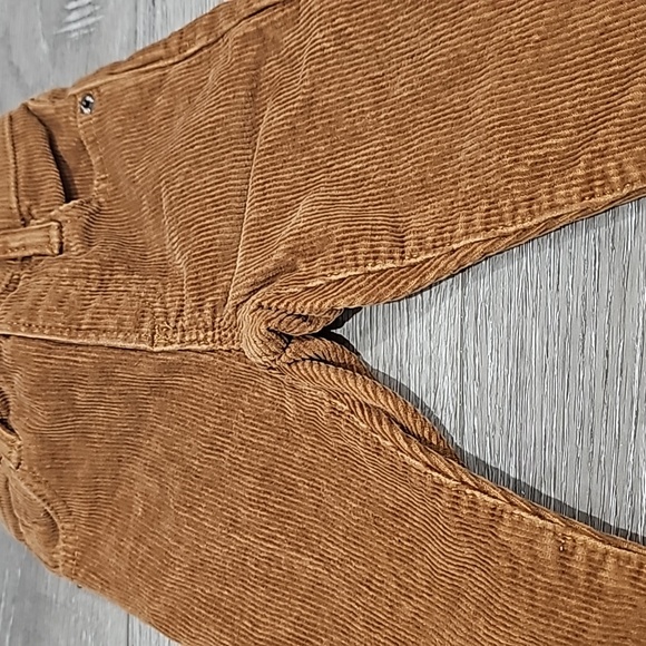 Gap Corduroy Jeans - Picture 2 of 9